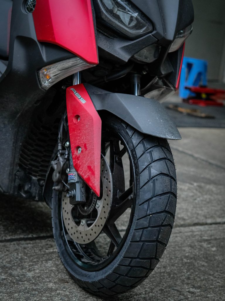 METZELER KAROO STREET สำหรับ Forza,Xmax และ ADV350