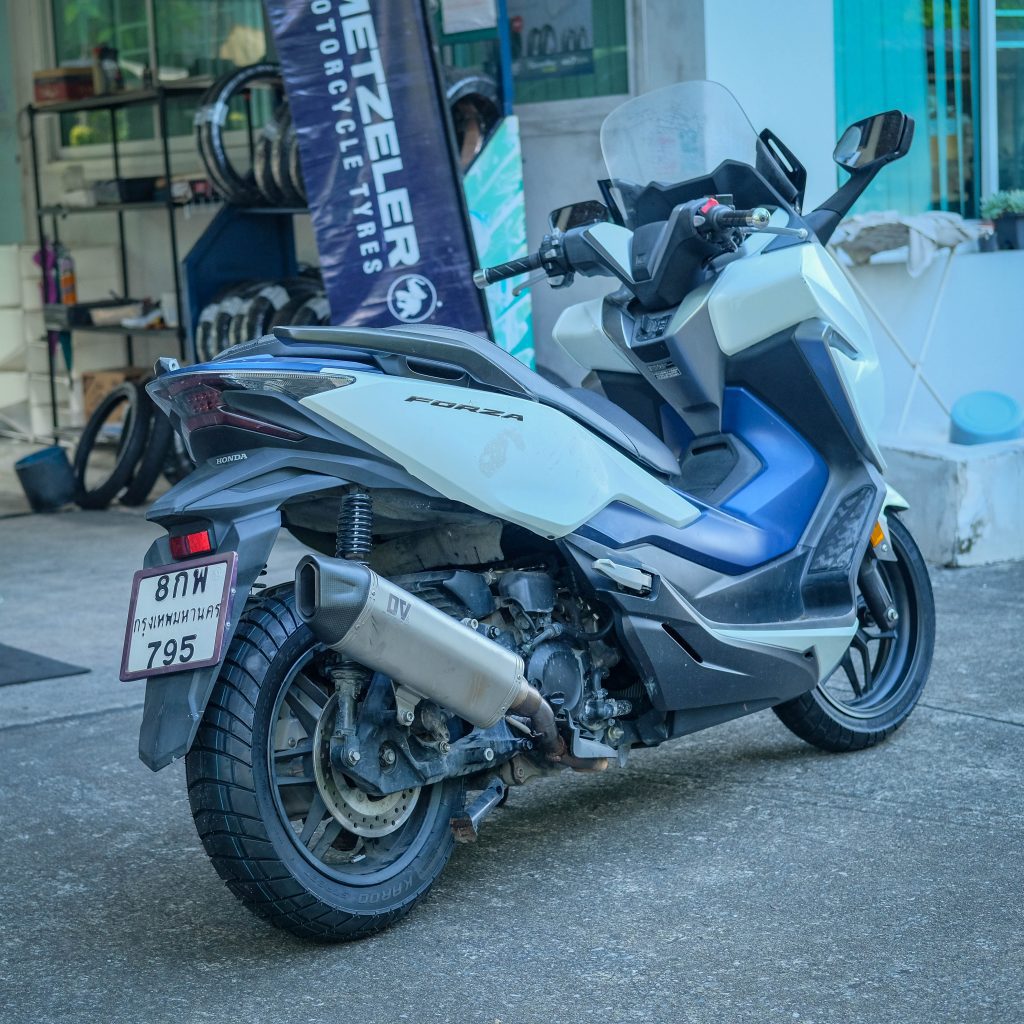 METZELER KAROO STREET สำหรับ Forza,Xmax และ ADV350