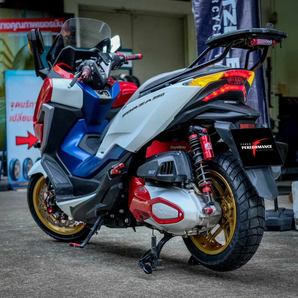 METZELER KAROO STREET สำหรับ Forza,Xmax และ ADV350