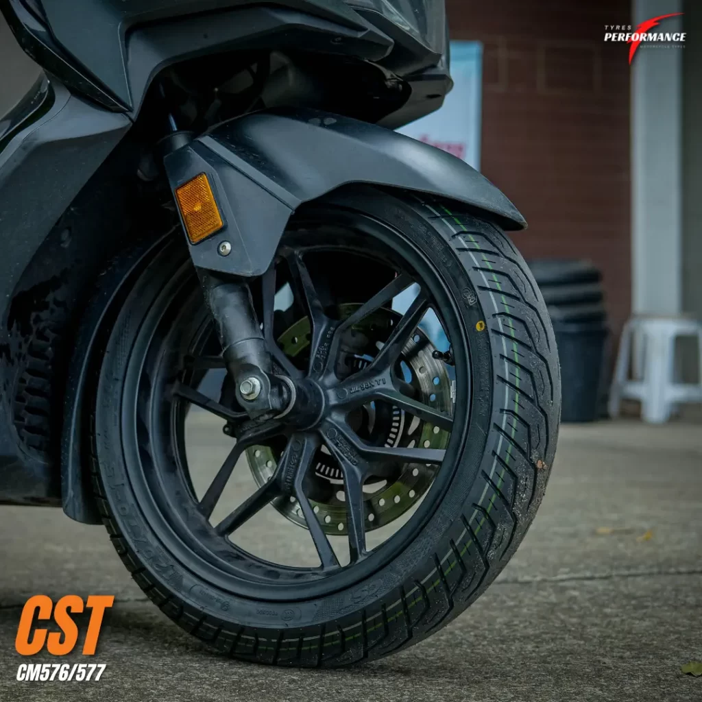 ยาง CST CM-576/577 สำหรับรถ FORZA300 FORZA350​